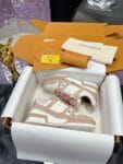 Louis Vuitton Trainer Dark Pink