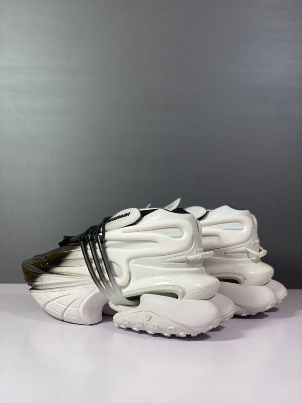 Balmain Unicorn 2022 Black and White