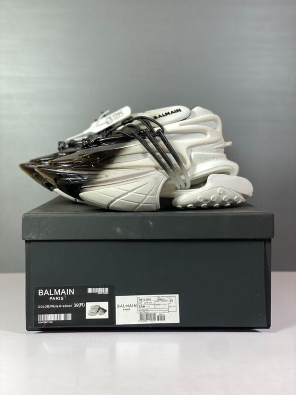 Balmain Unicorn 2022 Black and White