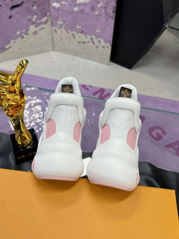 Louis Vuitton Archlight Pinkwhite