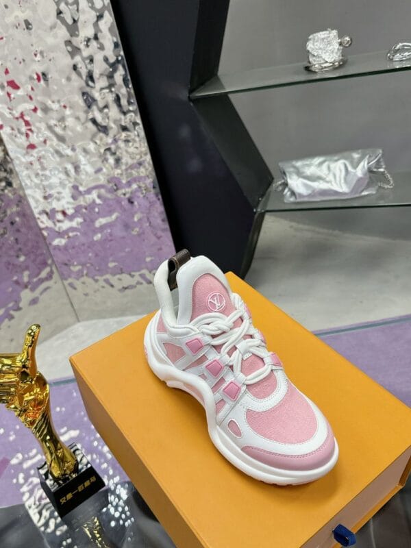Louis Vuitton Archlight Pinkwhite