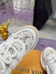 Louis Vuitton Archlight Creamcolor