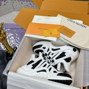 Louis Vuitton Archlight Black Women