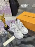 Louis Vuitton Archlight Purple Women