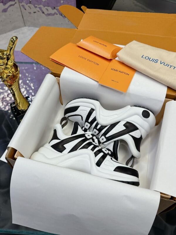Louis Vuitton Archlight Black and White Women