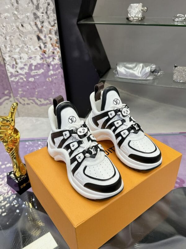 Louis Vuitton Archlight Black and White Women