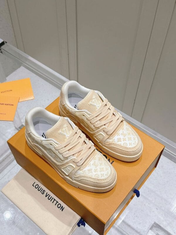 Louis Vuitton Trainer Sneaker Champagne Gold