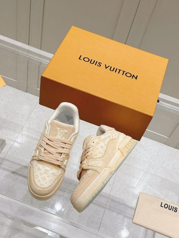 Louis Vuitton Trainer Sneaker Champagne Gold