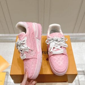 Louis Vuitton Trainer Sneaker LightPink