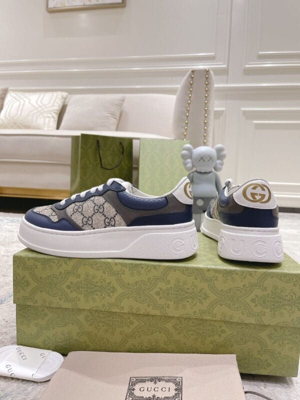 Gucci Chunky B Supreme Blue