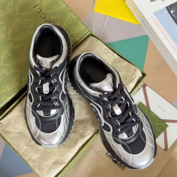 Gucci Ripple Silver and Black