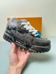 Louis Vuitton Trainer Maxi  LOVE Black and Gray Sneaker 24ss