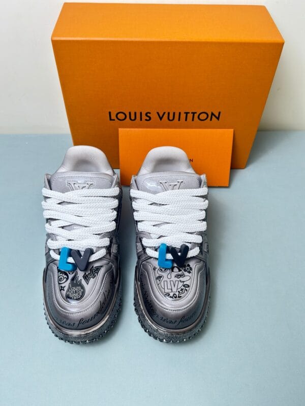 Louis Vuitton Trainer Maxi  LOVE Black and Gray Sneaker 24ss