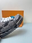 Louis Vuitton Trainer Maxi  LOVE Black and Gray Sneaker 24ss