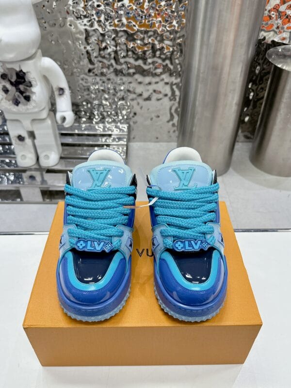 Louis Vuitton Trainer Maxi  LOVE Blue Sneaker