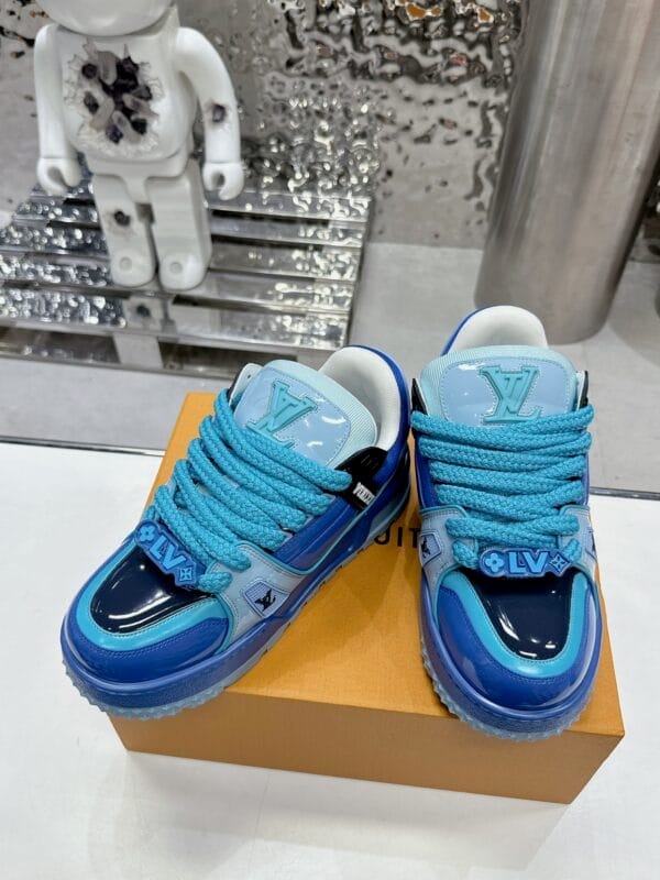 Louis Vuitton Trainer Maxi  LOVE Blue Sneaker