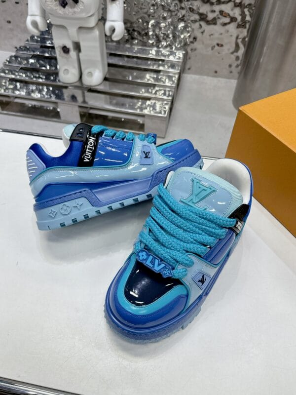 Louis Vuitton Trainer Maxi  LOVE Blue Sneaker