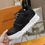 Louis Vuitton Trainer Maxi  Leather Black and White Sneaker 24ss