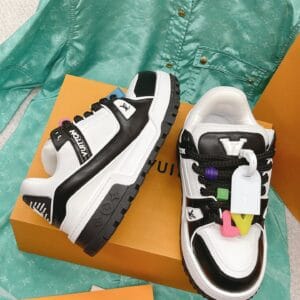 Louis Vuitton Trainer Maxi  LOVE Black Sneaker