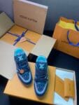 Louis Vuitton Trainer Diamond Blue Flower Seal