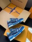 Louis Vuitton Trainer Diamond Blue Flower Seal