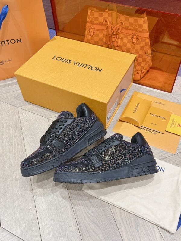 Louis Vuitton Trainer Diamond Black