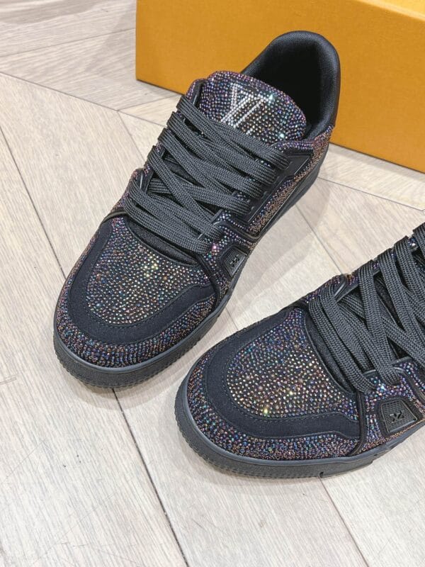 Louis Vuitton Trainer Diamond Black