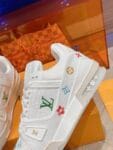 Louis Vuitton Trainer White Color