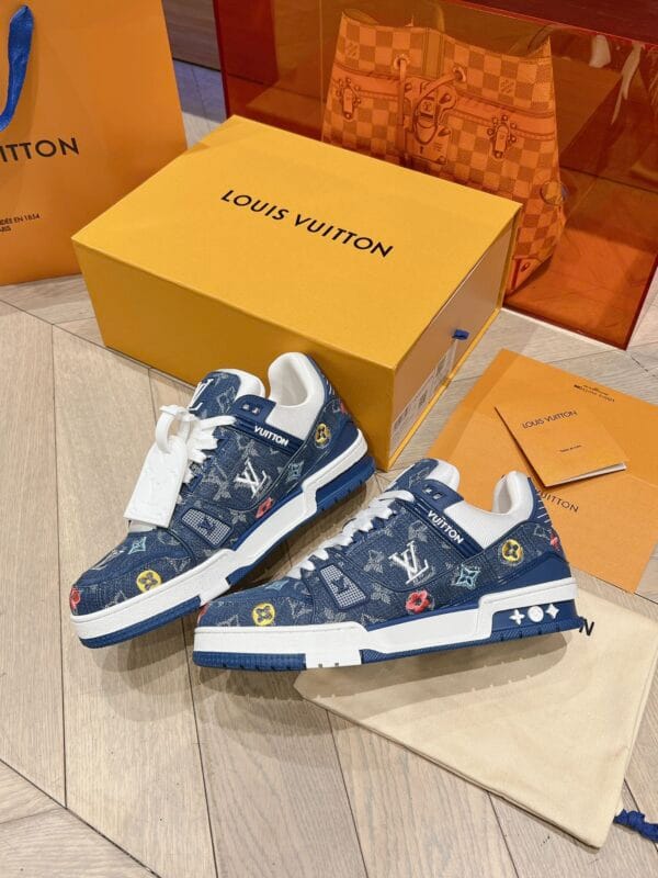 Louis Vuitton Trainer Deep Blue Color