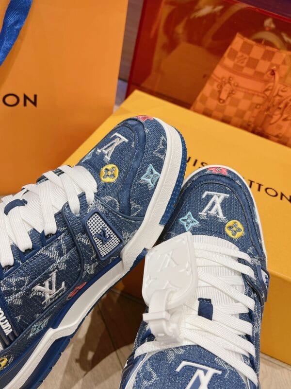 Louis Vuitton Trainer Deep Blue Color