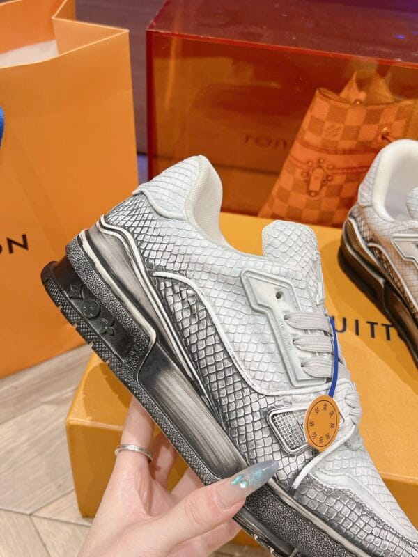 Louis Vuitton Trainer Light Grey Snake