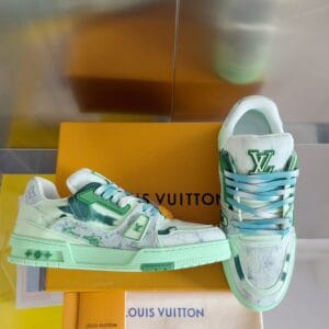 Louis Vuitton Trainer Light Green Jeans