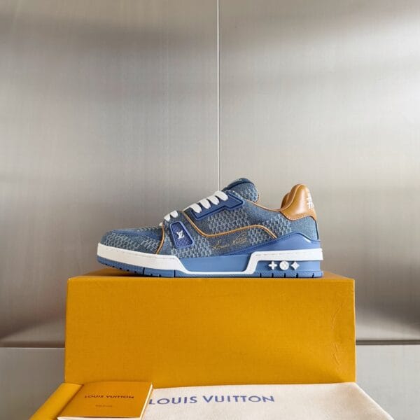 Louis Vuitton Trainer Blue Jeans