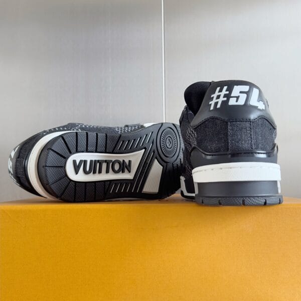 Louis Vuitton Trainer Black Jeans