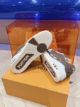 Louis Vuitton Trainer Brown Full Print