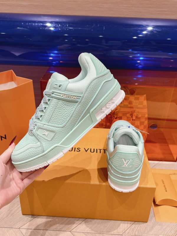 Louis Vuitton Trainer Green Original