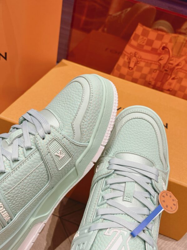 Louis Vuitton Trainer Green Original