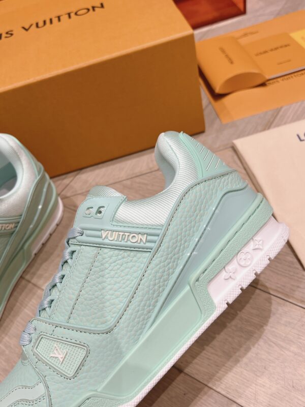 Louis Vuitton Trainer Green Original