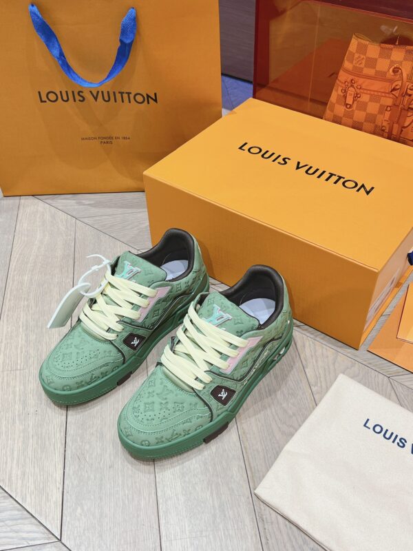 Louis Vuitton Trainer Green  Full Print