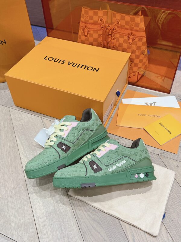 Louis Vuitton Trainer Green  Full Print