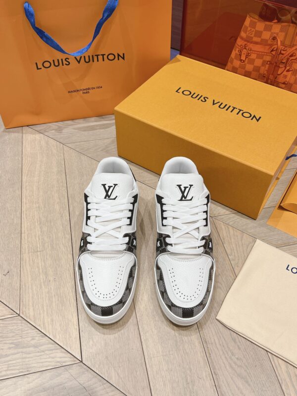 Louis Vuitton Trainer White Black and Grey Grid
