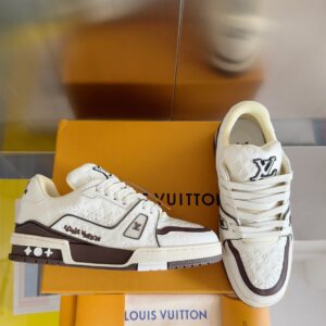Louis Vuitton Trainer White and Brown