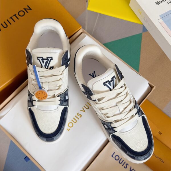 Louis Vuitton Trainer White Blue Grid