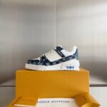 Louis Vuitton Trainer White Blue Grid