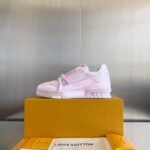 Louis Vuitton Trainer Pink Washing