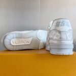 Louis Vuitton Trainer Gray Lettering Logo