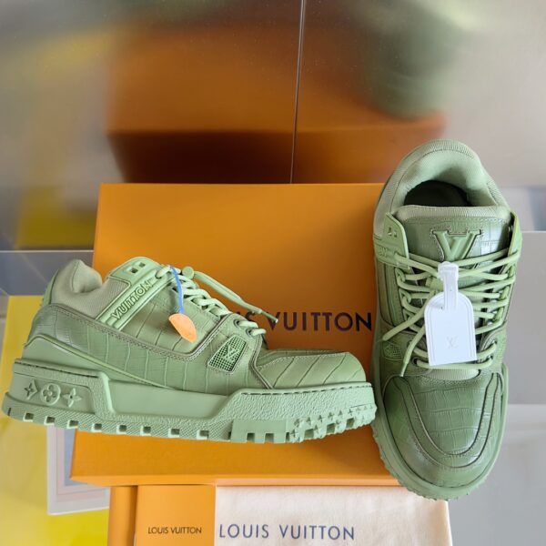 Louis Vuitton Trainer Maxi  Leather Bean Green