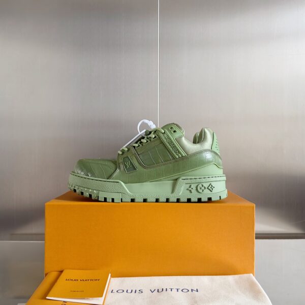 Louis Vuitton Trainer Maxi  Leather Bean Green