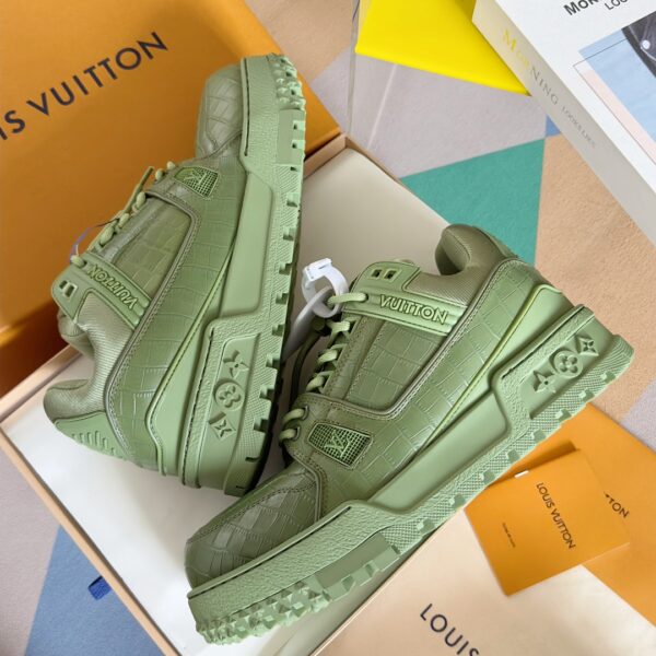 Louis Vuitton Trainer Maxi  Leather Bean Green