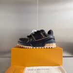 Louis Vuitton Trainer Maxi Black